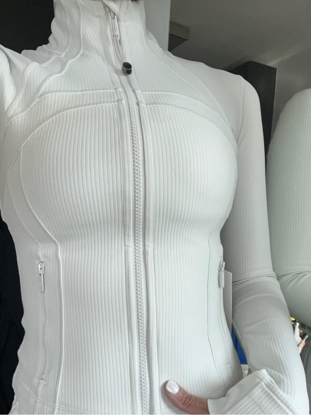 Lululemon Define Cropped Jacket Ribbed Nulu Shine Women’s Size 4 White Ivory
